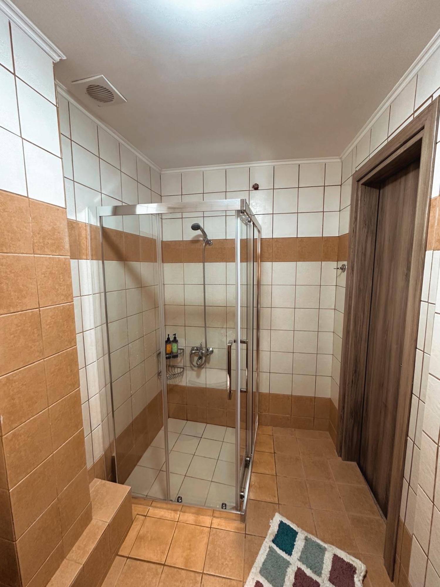 Diara Apartment Nea Iraklia Esterno foto